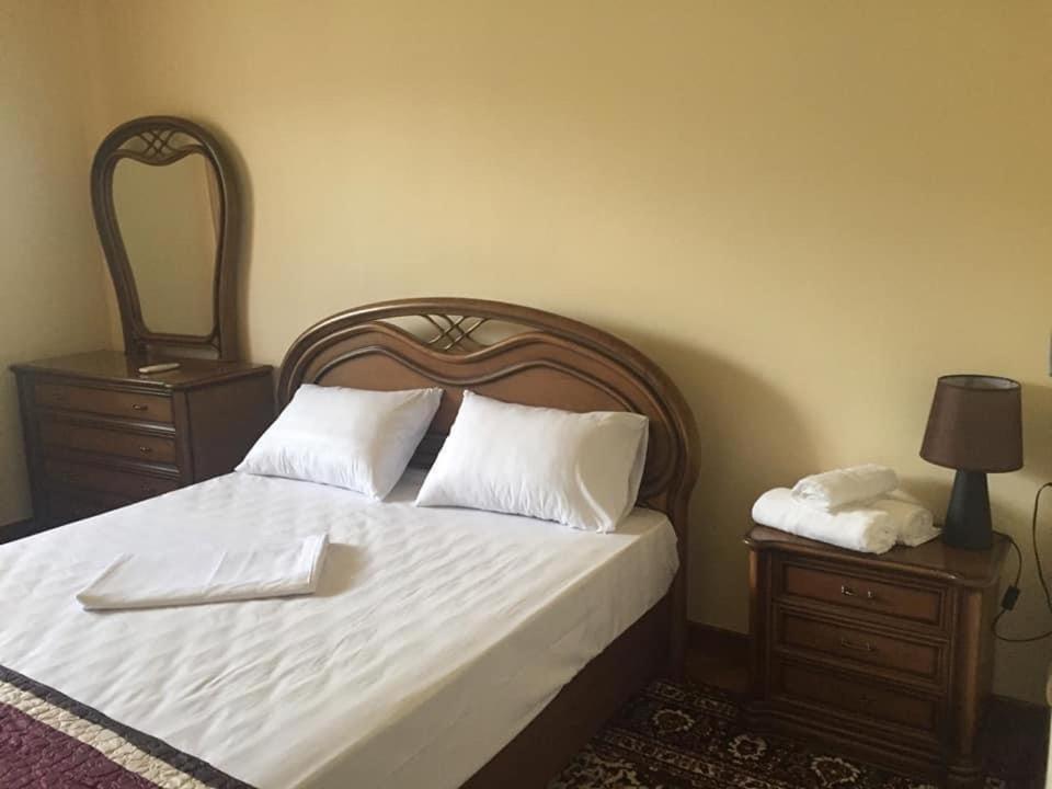 Holiday Home 耶烈万 外观 照片